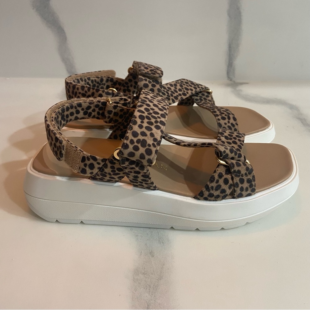 NEW Stuart Weitzman Moxie Cheetah Print Ankle Strap Sport Sandals Women’s 6 B